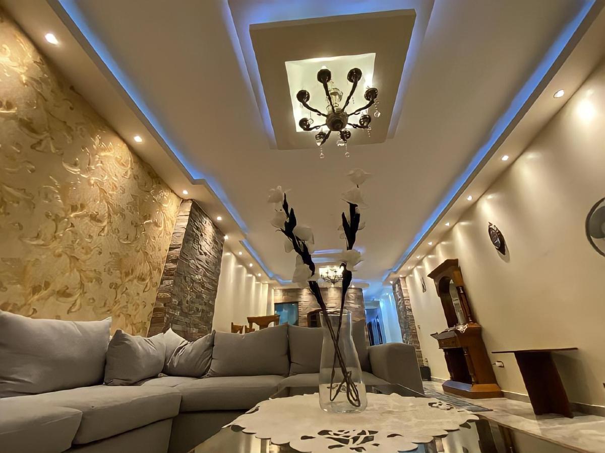 Pyramids Golf View ,apartment Cairo